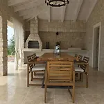 Bellavista Villa *